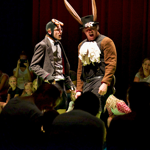 Over de kleine mol die wil weten wie er op z'n kop gepoept heeft